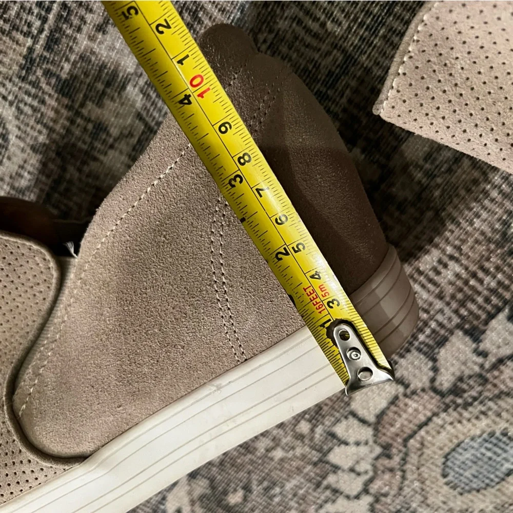 Caslon Allie wedge sneakers in taupe suede 7.5